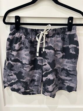 Fabletics Men’s 5” Running Shorts